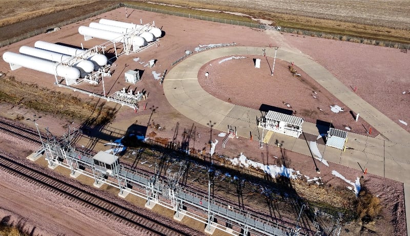 Stern fueling distribution center